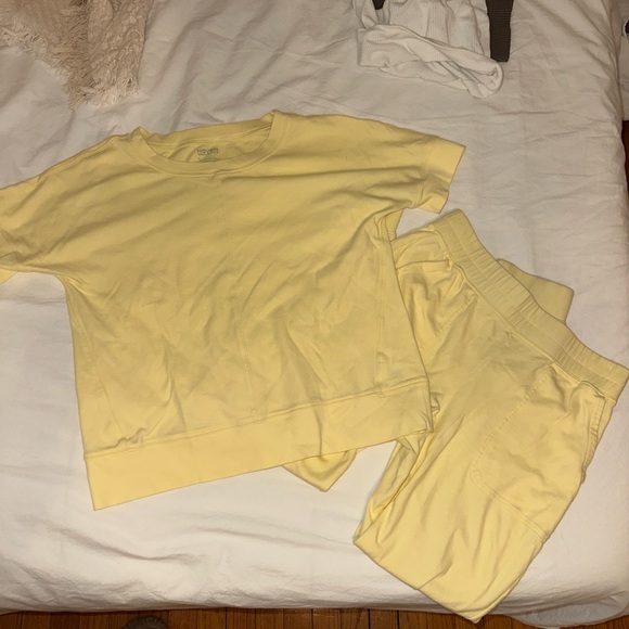 Haven Well Within 100% Cotton Matching Set T-shirt and Joggers Yellow - Picture 1 of 4